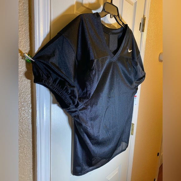 Nike Mens LARGE Football Training Jersey Athletic Sports Summer ADULT Swoosh NEW - Picture 2 of 9